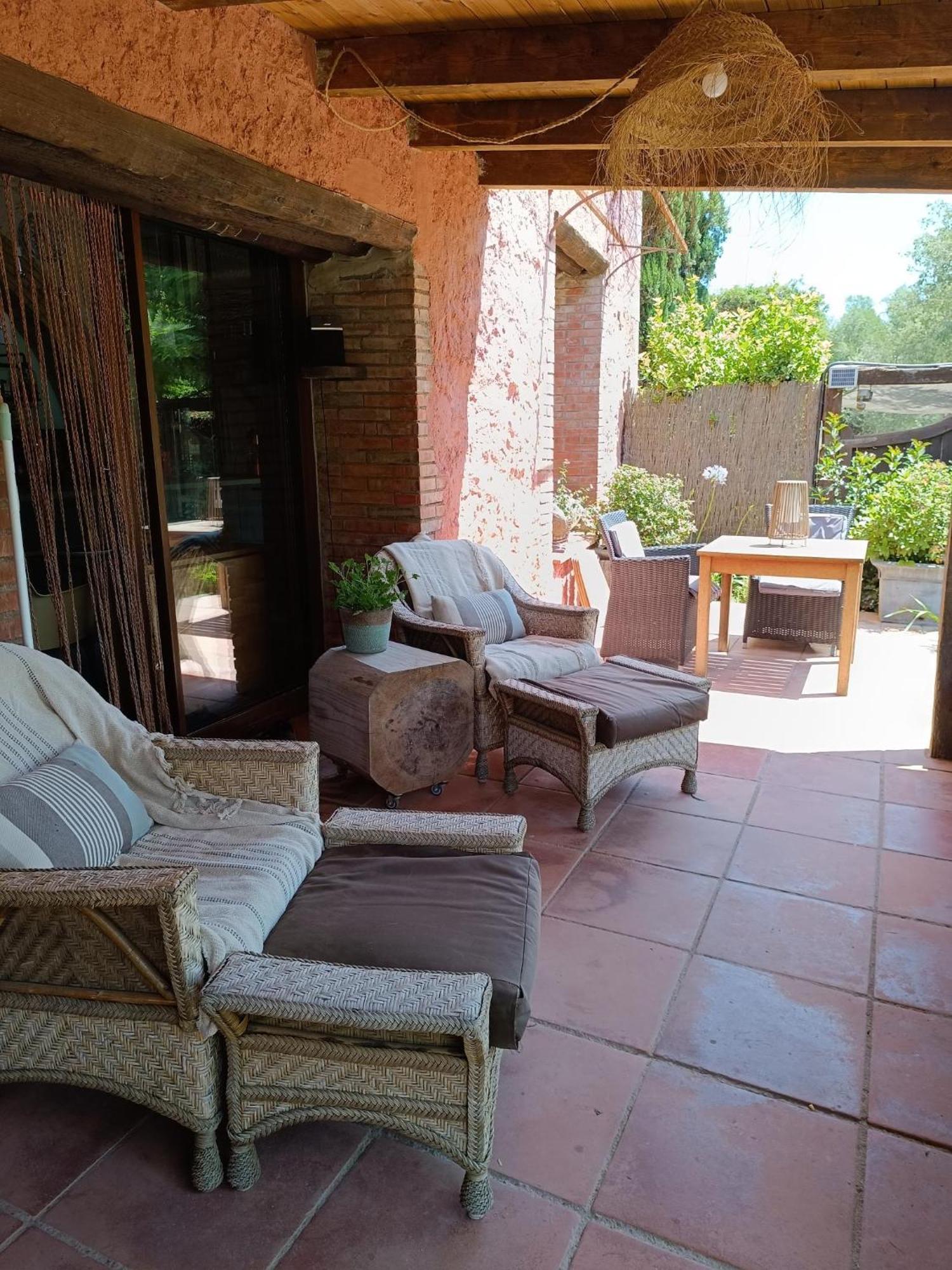 Mas Del Llop Blanc - Dog Friendly Hostal Rural - B&B Sobrestany Bagian luar foto